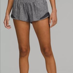 Lululemon Hottie Hot 2.5 Gray